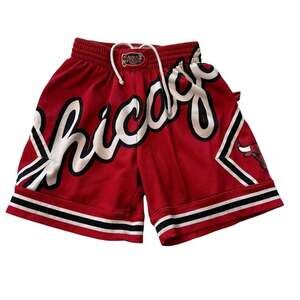 Mitchell & Ness Chicago Bulls 1996 NBA Finals Big Face Mesh Basketball Shorts Re